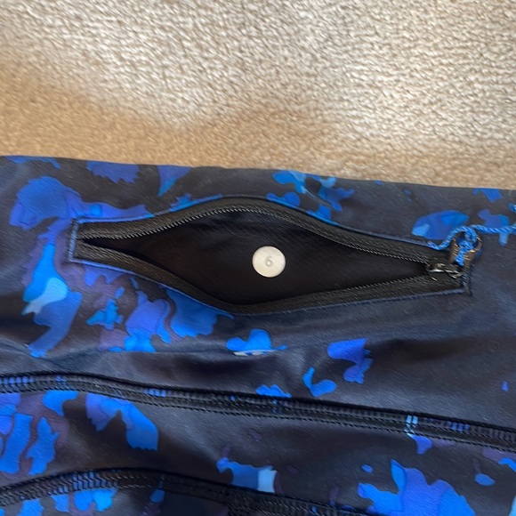 Lululemon Leggings - Picture 4 of 5